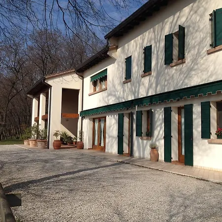 Agriturismo Al Monticello Çiftlik konaklama *